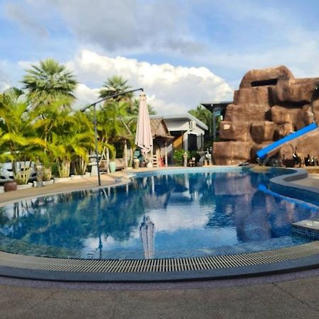 Sb Holiday Resort チエンマイ エクステリア 写真