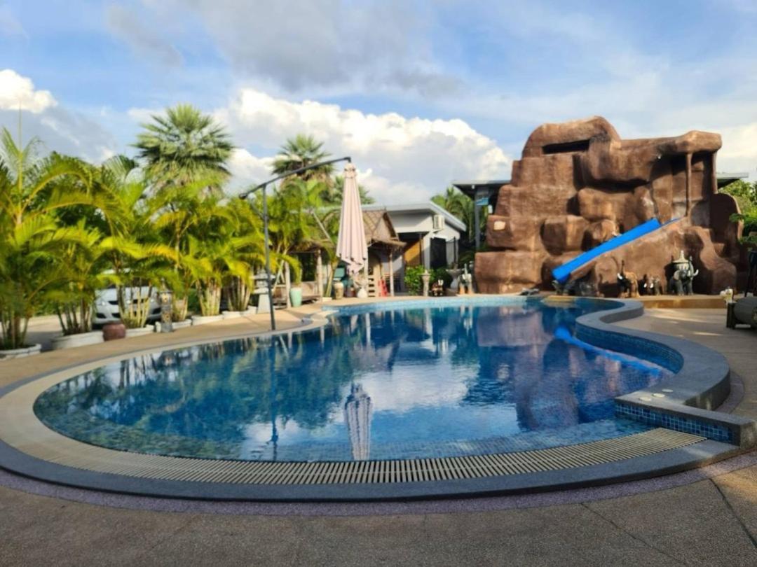 Sb Holiday Resort チエンマイ エクステリア 写真