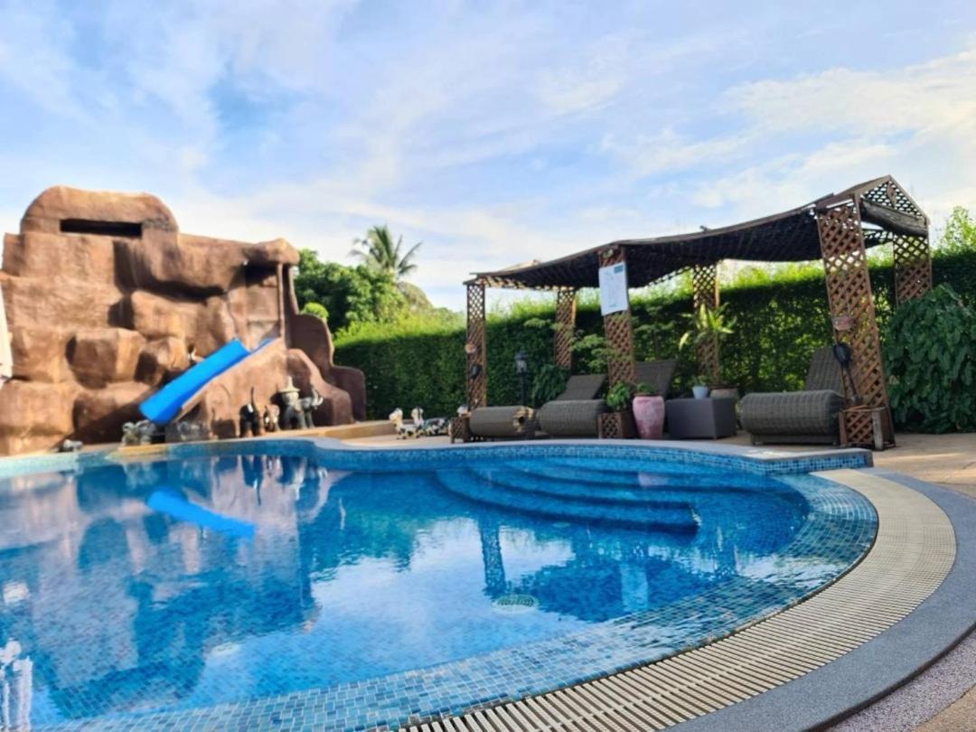 Sb Holiday Resort チエンマイ エクステリア 写真