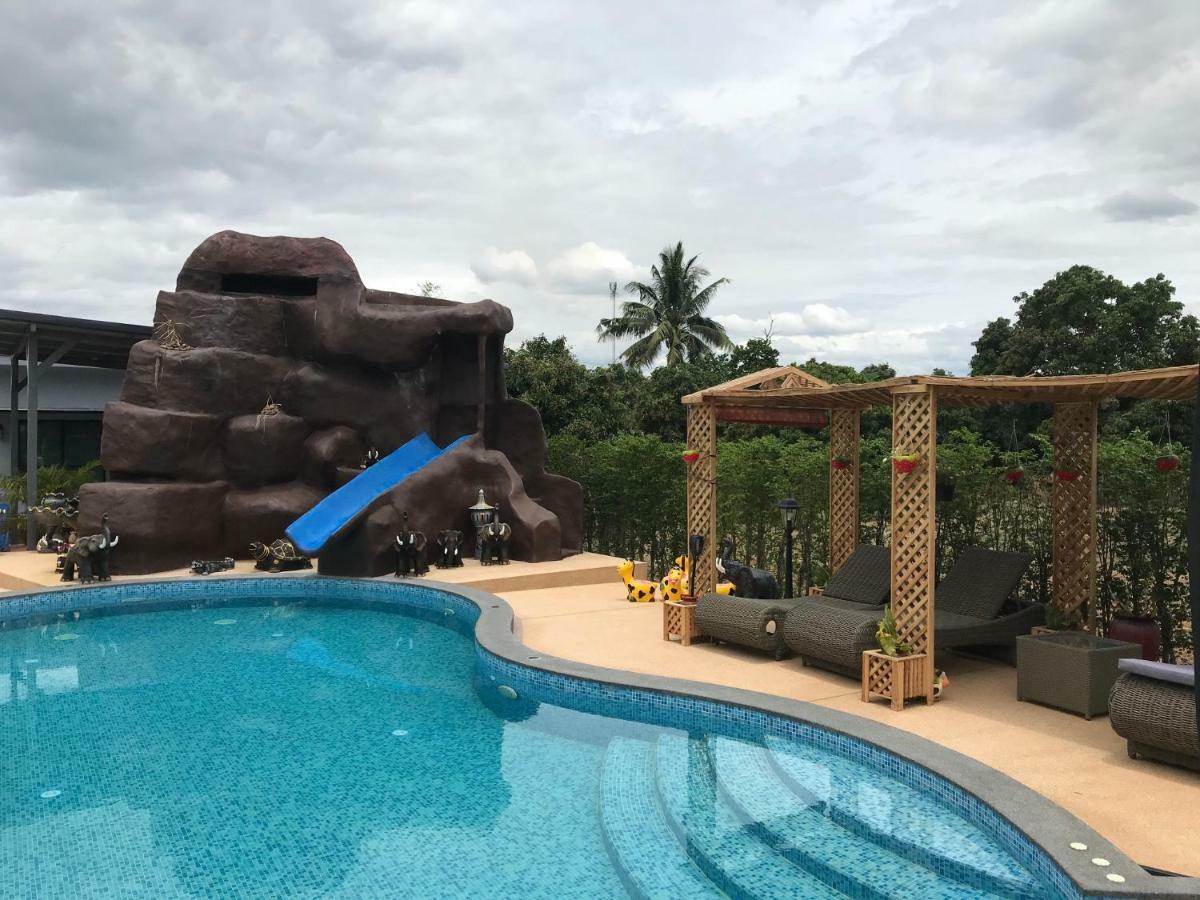 Sb Holiday Resort チエンマイ エクステリア 写真